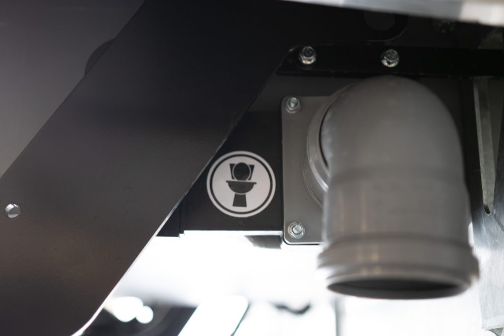 PROTEC Q18 WOHNMOBIL MIT SLIDE-OUTS 2020  by flohagena.com
